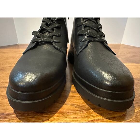 Soul Naturalizer Women's Ozzy Water Resistant Combat Boot Black Size 11W NWOB - Picture 4 of 9